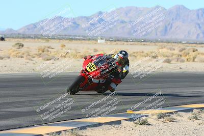 media/Jan-10-2025-CVMA Friday Practice (Fri) [[489e0da257]]/Group 3 and NRS/Session 2 (Turn 4 Inside)/